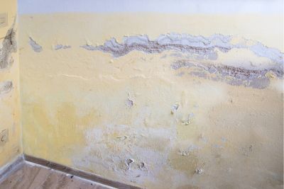 A Wall in a Aurora, CO Home Needing Water Damage Restoration Services